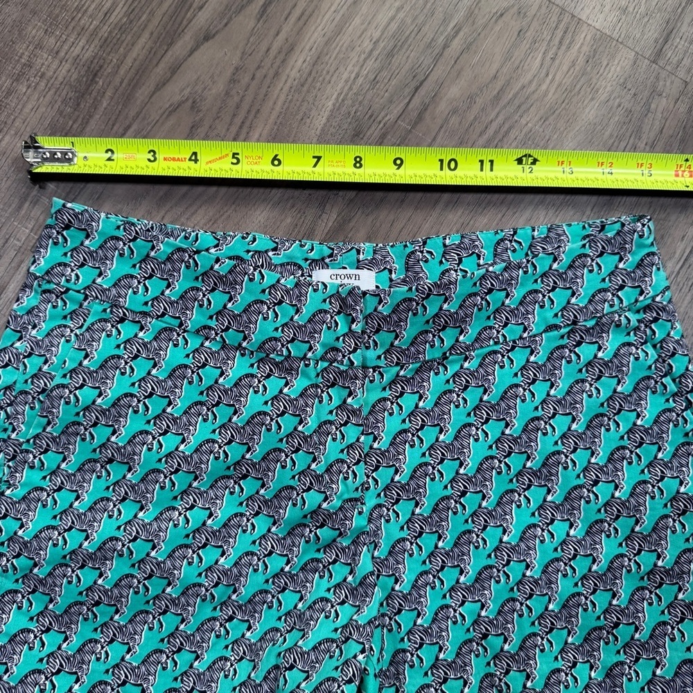 Crown & Ivy Teal Zebra Print High Shorts - Size 2 - Picture 4 of 13